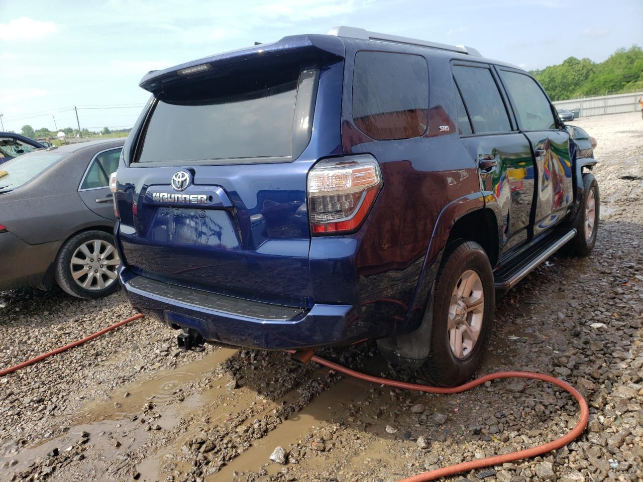 Photo 4 from auction – 2016 TOYOTA 4RUNNER SR with VIN JTEBU5JR5G5319734