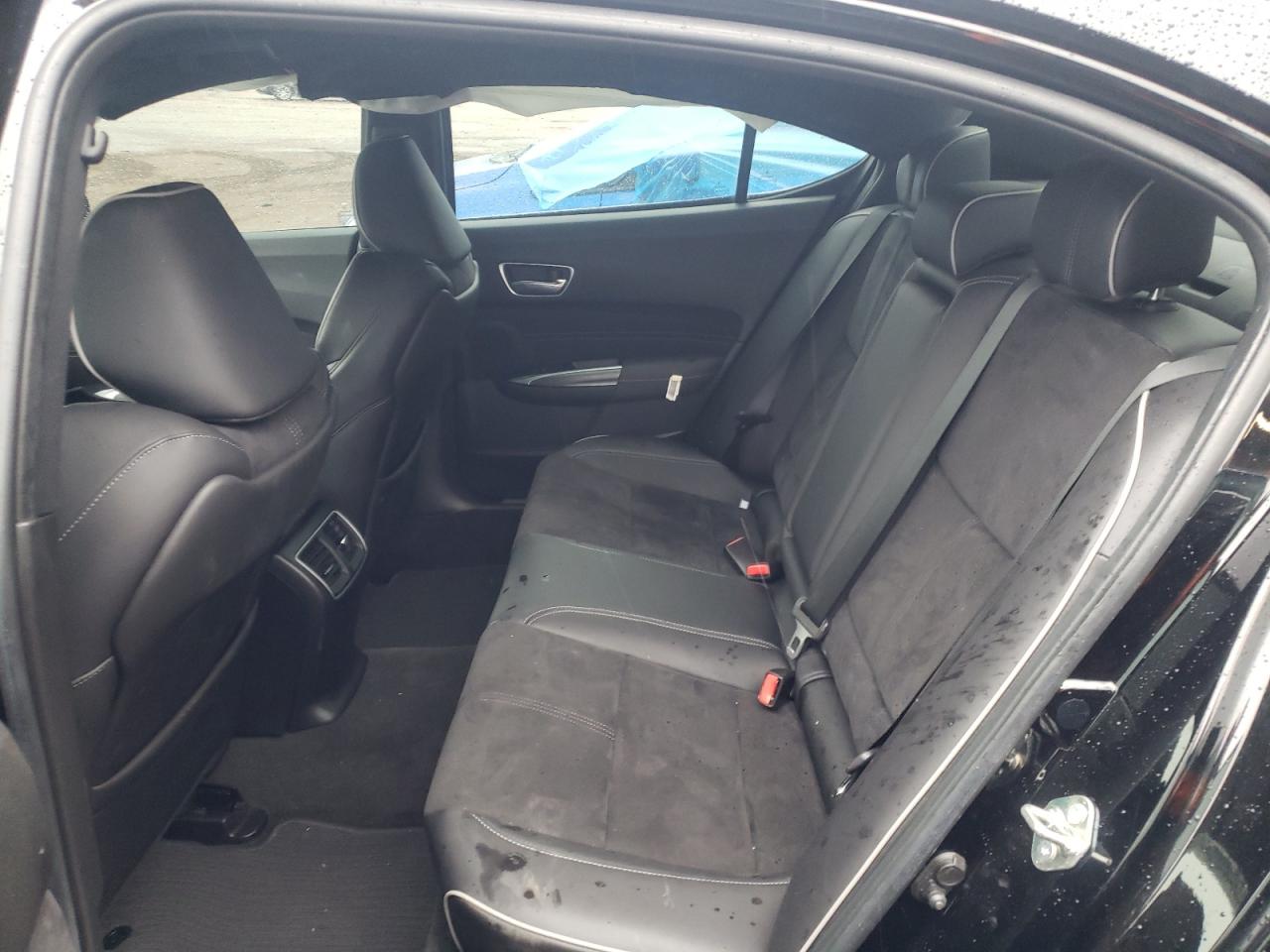 Photo 6 from auction – 2018 ACURA TLX TECH+A with VIN 19UUB2F68JA013448