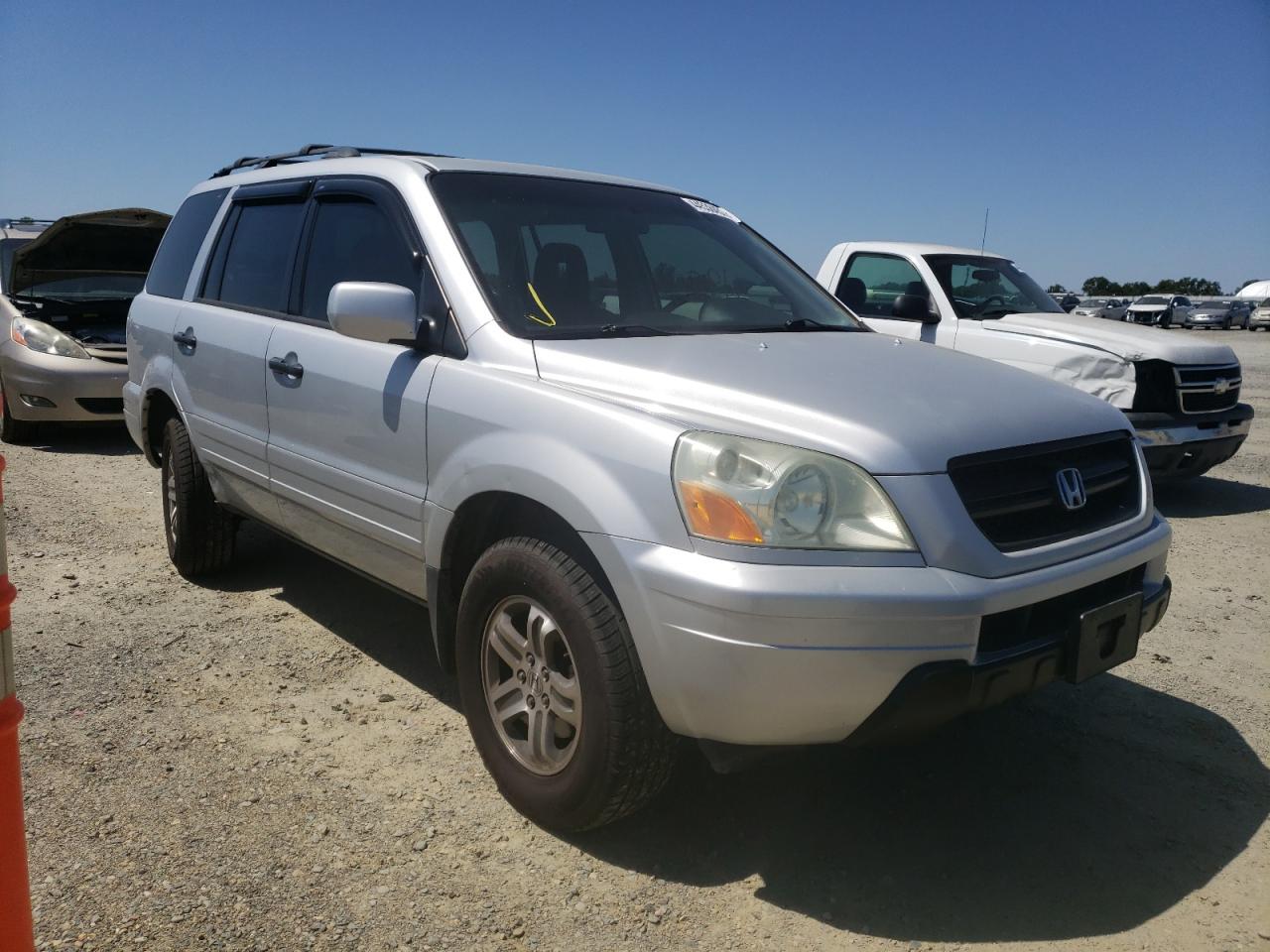 HONDA PILOT EXL 2004 with VIN 2HKYF18664H528389 - Photo from auction