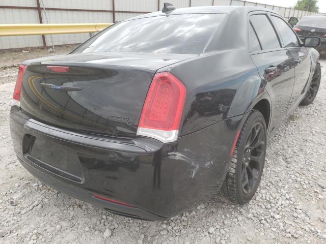 Photo 4 from auction – 2017 CHRYSLER 300C PLATI with VIN 2C3CCAPT7HH538636