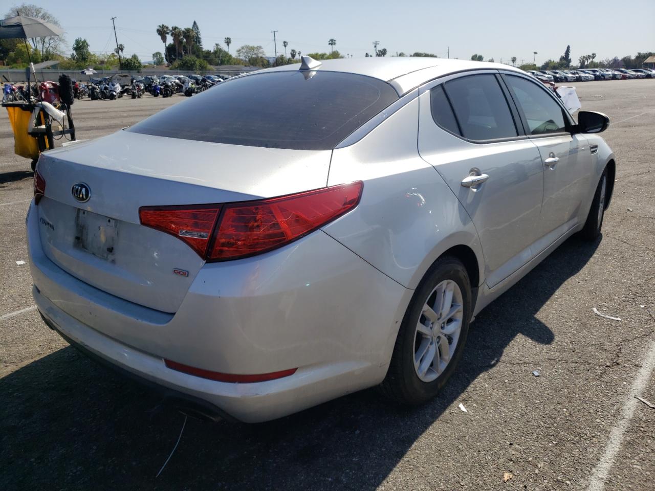 صورة رقم 4 من المزاد - 2013 KIA OPTIMA LX مع VIN KNAGM4A70D5440991