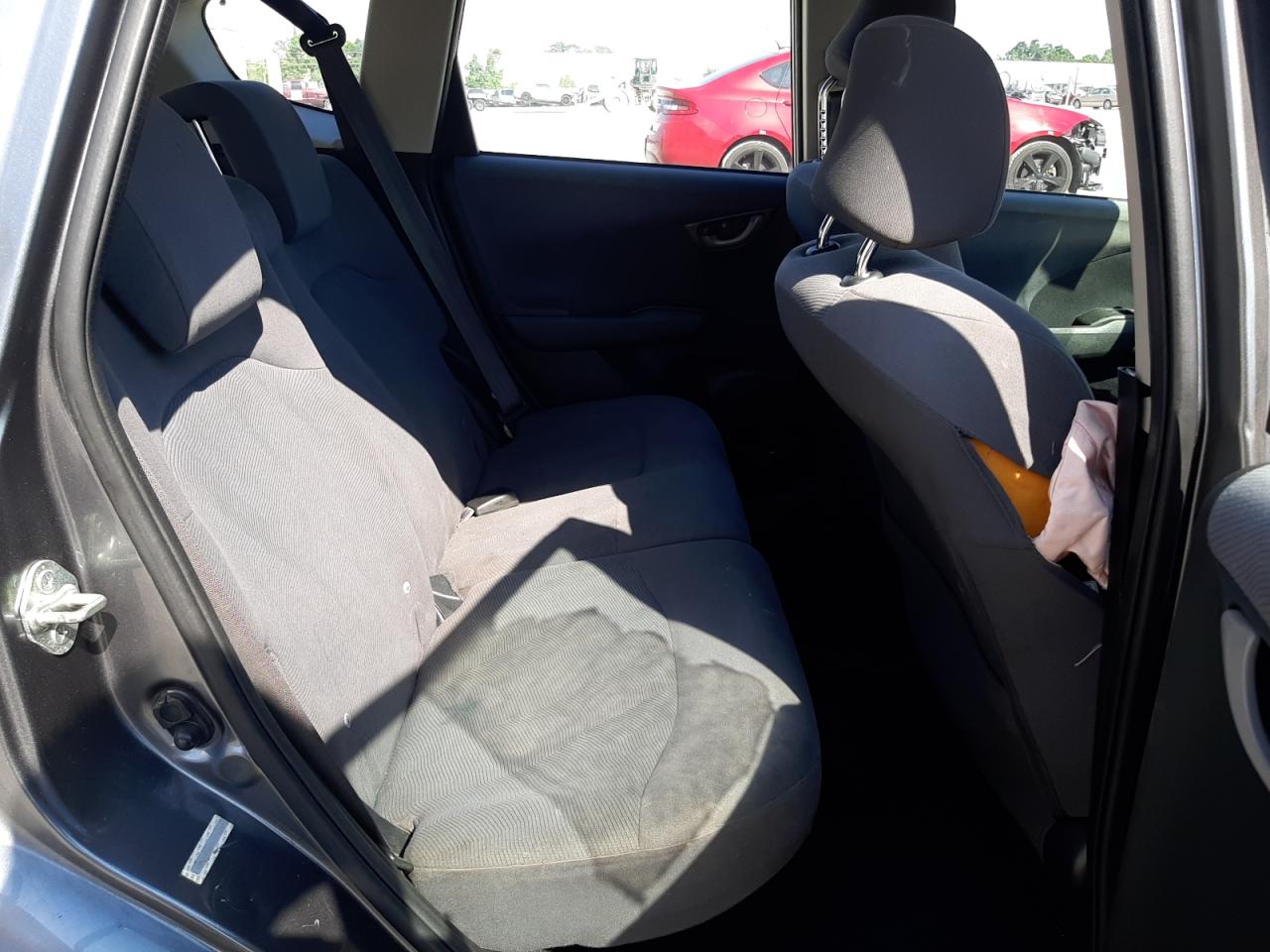 Photo 6 from auction – 2013 HONDA FIT with VIN JHMGE8H34DC054269