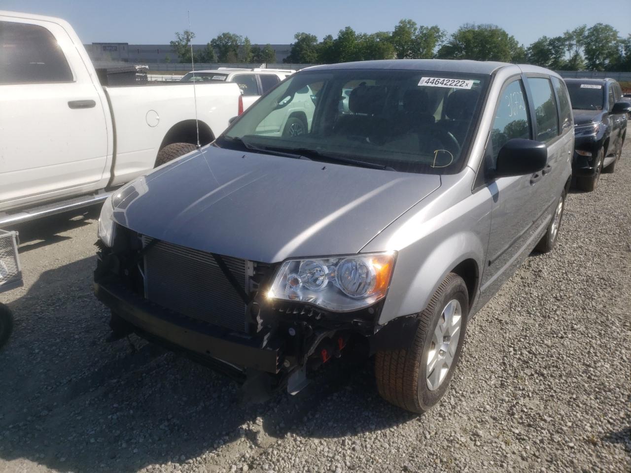 Photo 2 from auction – 2013 DODGE GRAND CARA with VIN 2C4RDGBGXDR667541