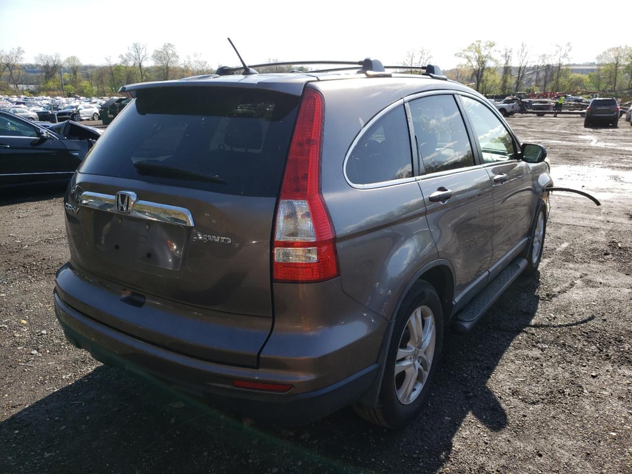 Photo 4 from auction – 2011 HONDA CR-V EX with VIN 5J6RE4H50BL095414