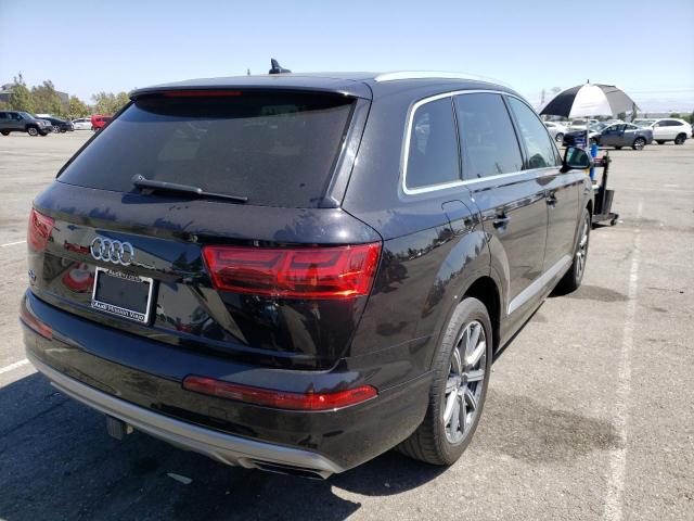 Photo 4 from auction – 2019 AUDI Q7 PREMIUM with VIN WA1LAAF71KD013124