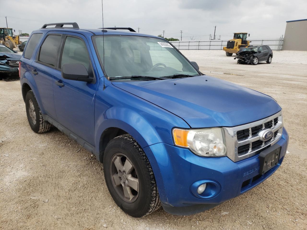 FORD ESCAPE XLT 2011 with VIN 1FMCU0D70BKB35880 - Photo from auction
