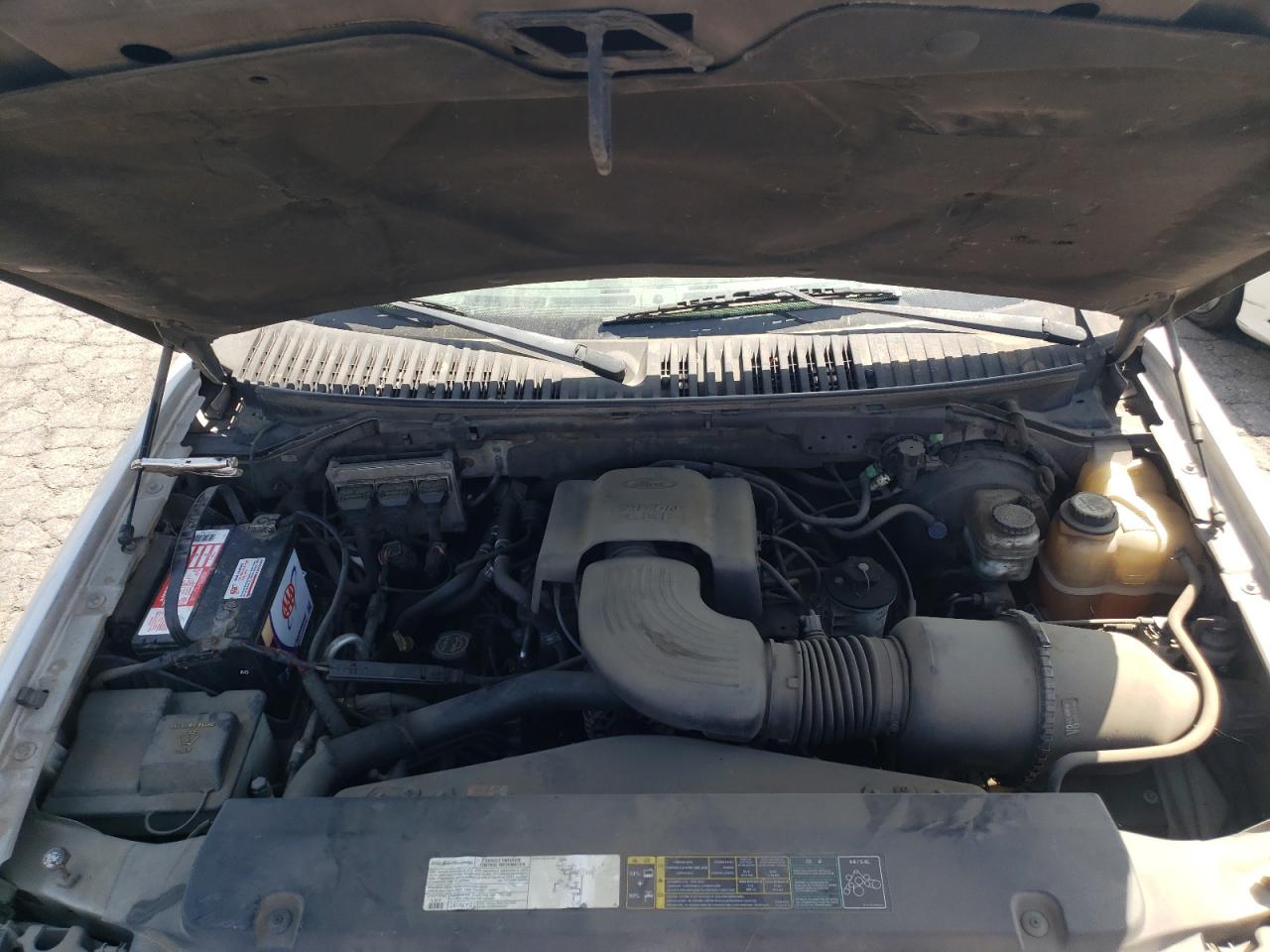 Photo 7 from auction – 2004 FORD EXPEDITION with VIN 1FMRU15W74LB57328