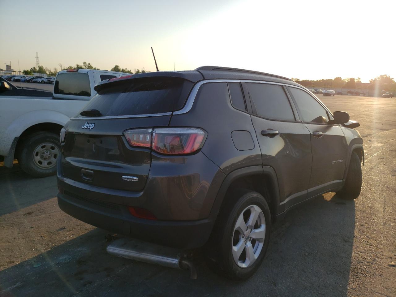 Photo 4 from auction – 2020 JEEP COMPASS LA with VIN 3C4NJCBBXLT243213