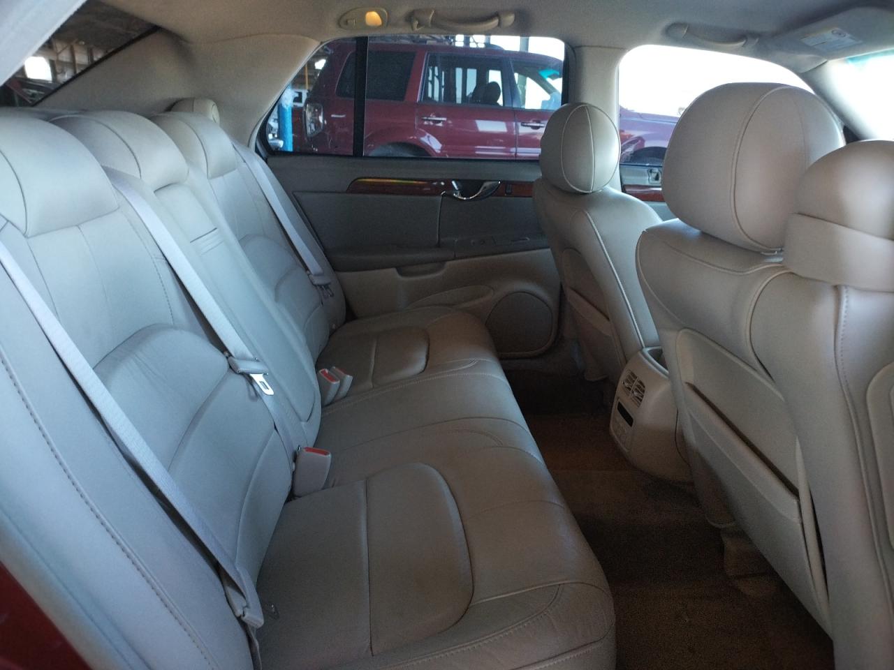 Photo 6 from auction – 2004 CADILLAC DEVILLE with VIN 1G6KD54Y54U195699