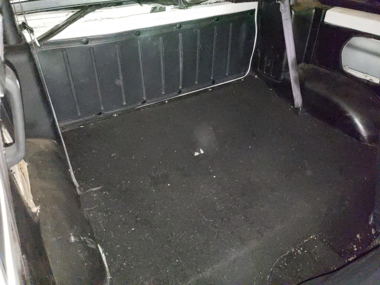 Photo 6 from auction – 1998 CHEVROLET TRACKER with VIN 2CNBJ1866W6917315