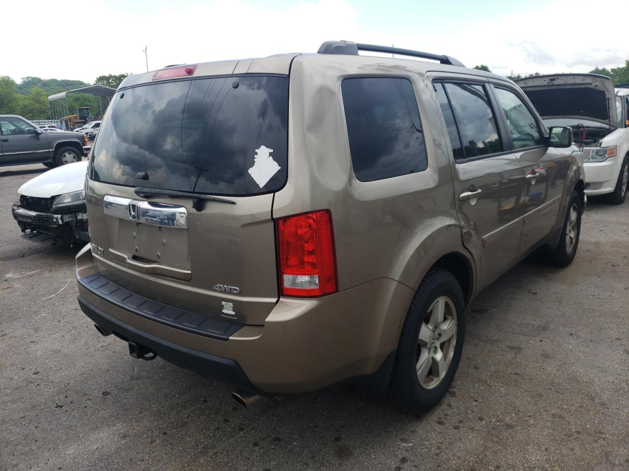 Photo 4 from auction – 2010 HONDA PILOT EXL with VIN 5FNYF4H57AB031421