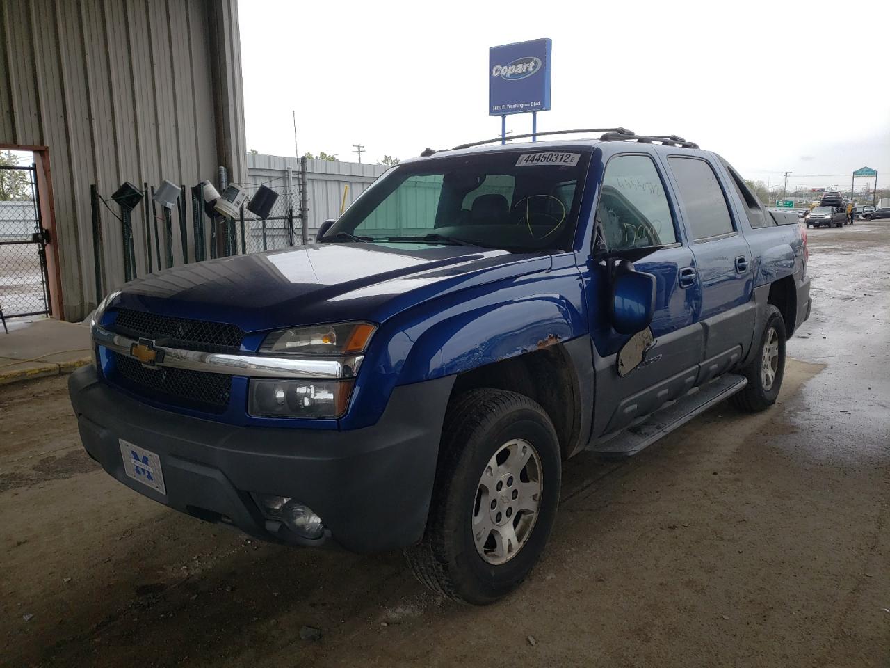 Photo 2 from auction – 2003 CHEVROLET AVALANCHE with VIN 3GNEK13T53G194298