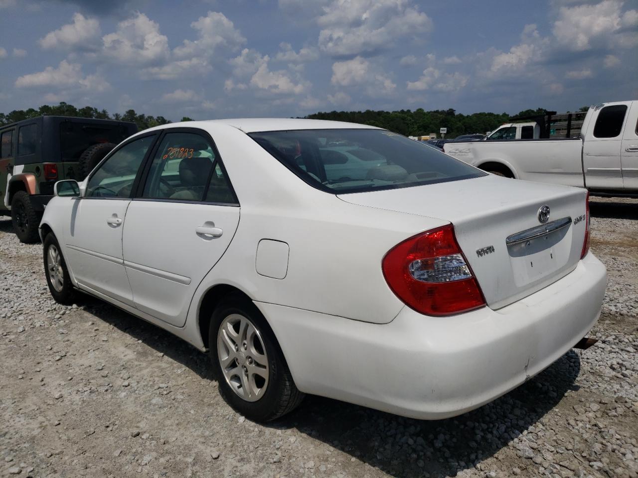 Photo 3 from auction – 2002 TOYOTA CAMRY LE with VIN 4T1BE32K02U023263