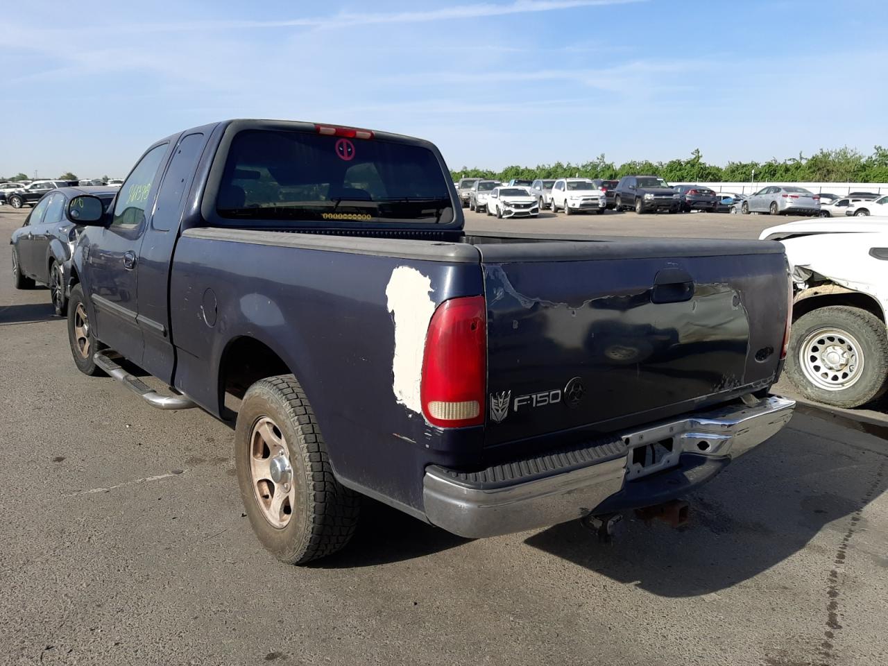 Photo 3 from auction – 2001 FORD F150 with VIN 1FTRX17L81NB65730