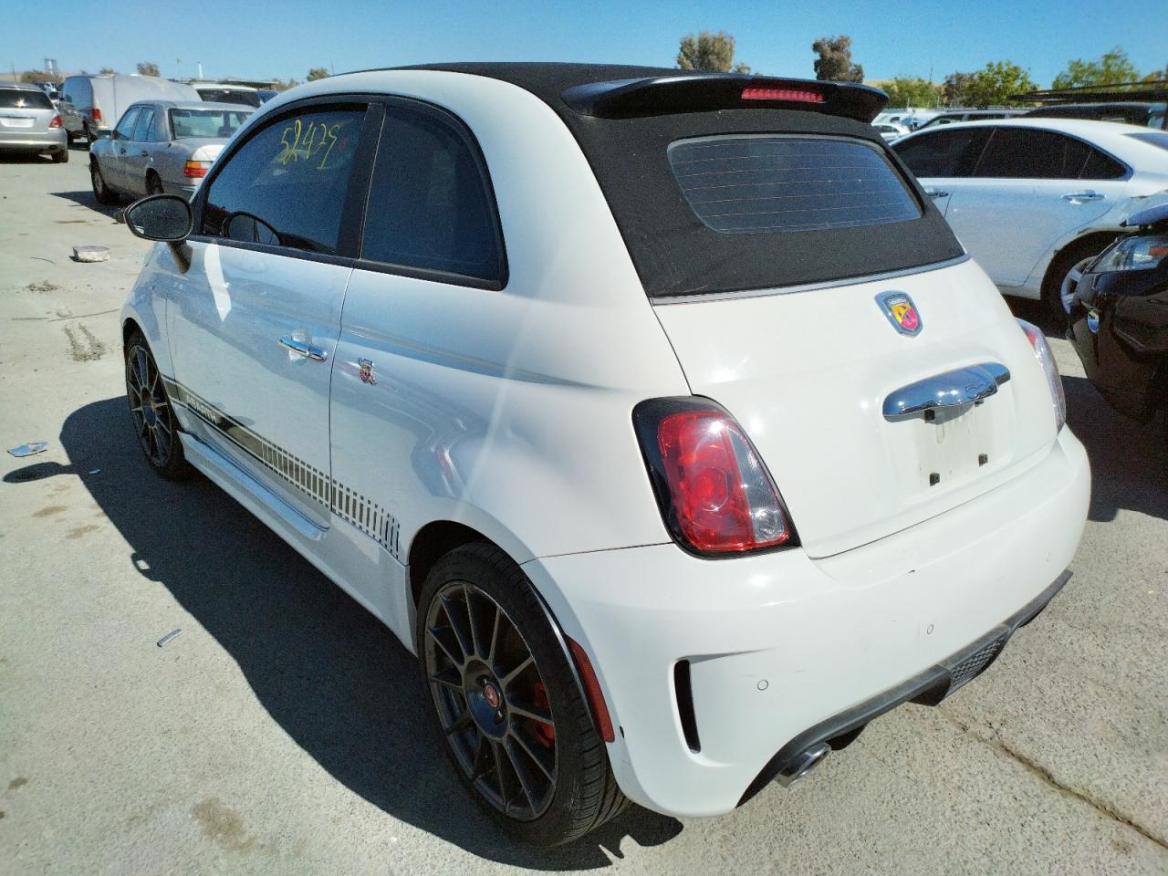 Photo 3 from auction – 2015 FIAT 500 ABARTH with VIN 3C3CFFJH8FT562117