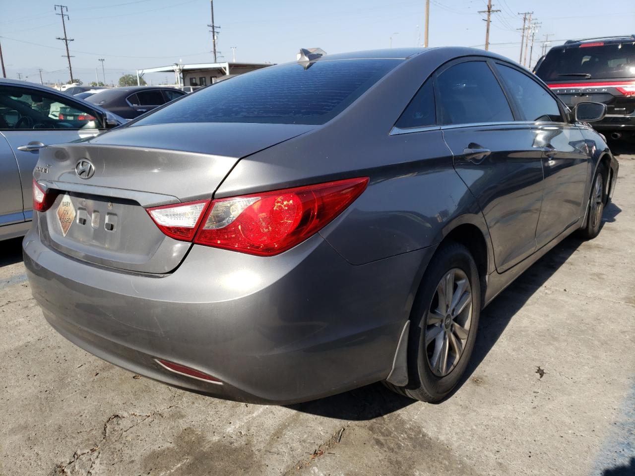 Photo 4 from auction – 2013 HYUNDAI SONATA GLS with VIN 5NPEB4ACXDH641374
