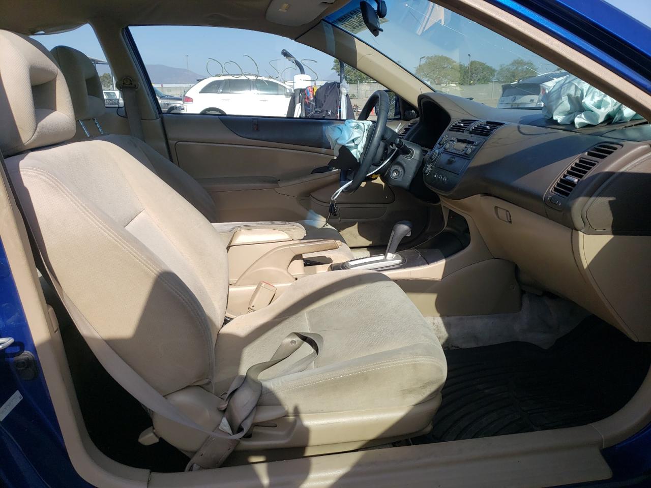 Photo 5 from auction – 2004 HONDA CIVIC EX with VIN 1HGEM22964L023533