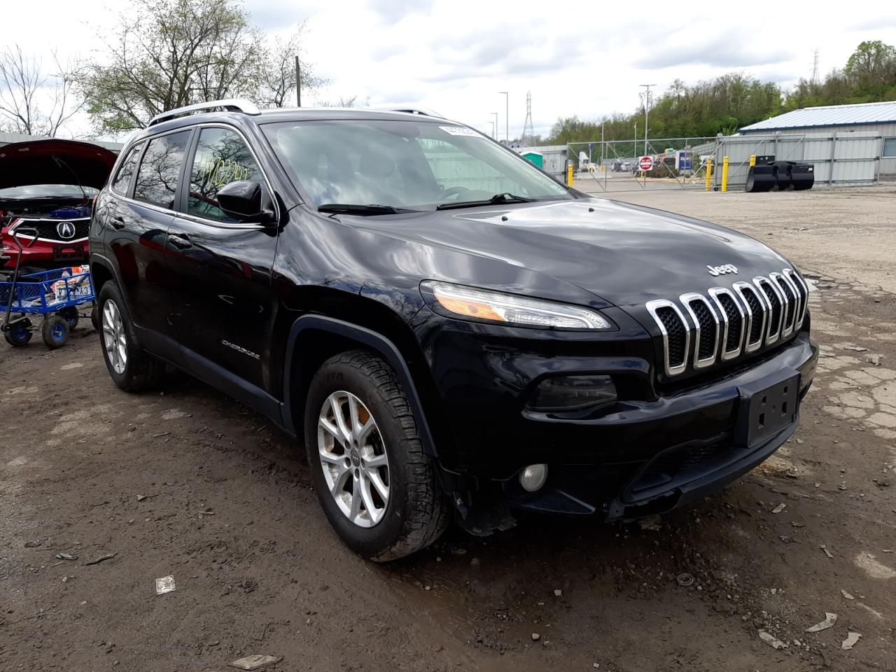 JEEP CHEROKEE L 2018 with VIN 1C4PJMLB8JD529805 - Photo from auction