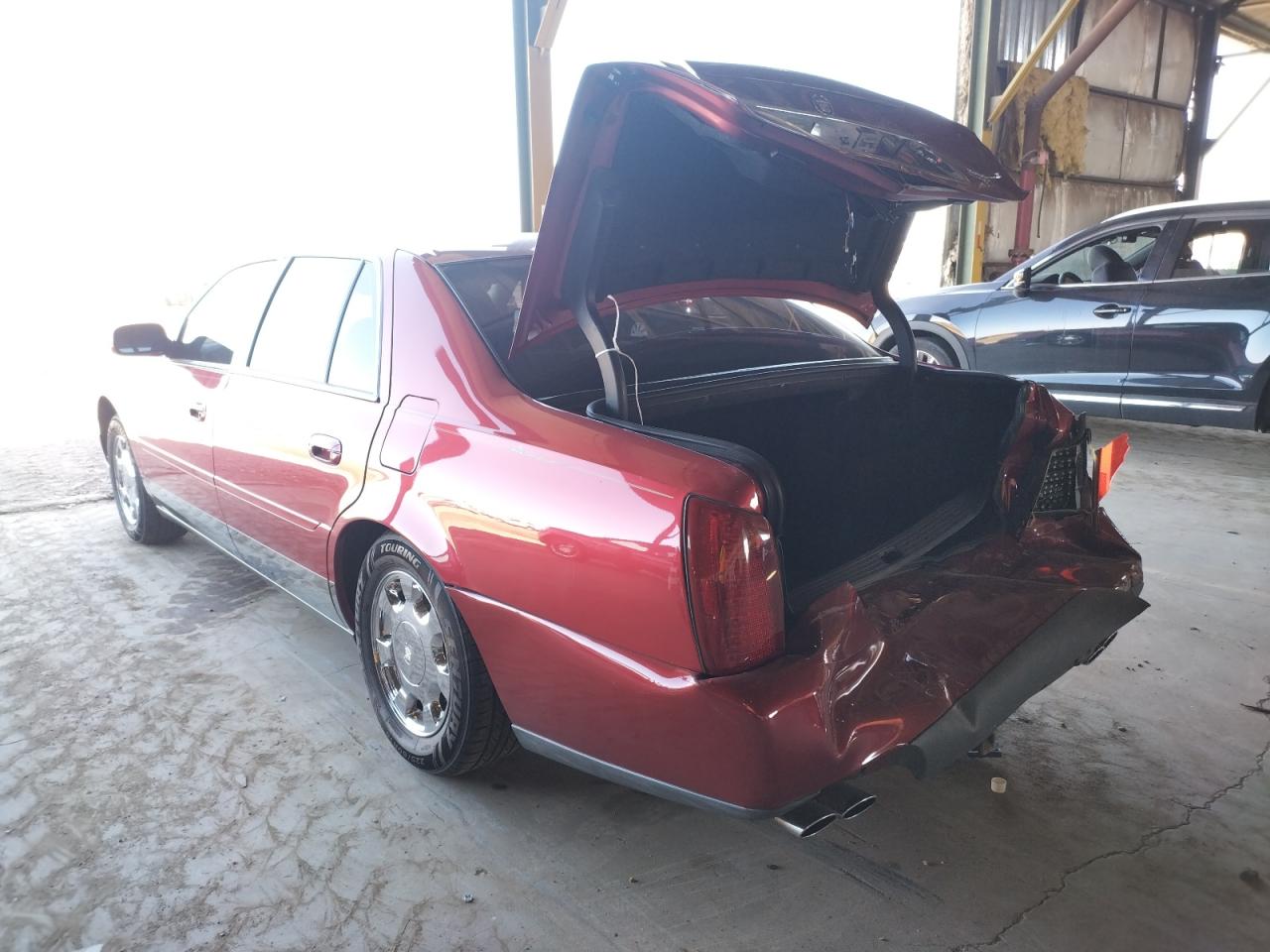 Photo 3 from auction – 2004 CADILLAC DEVILLE with VIN 1G6KD54Y54U195699