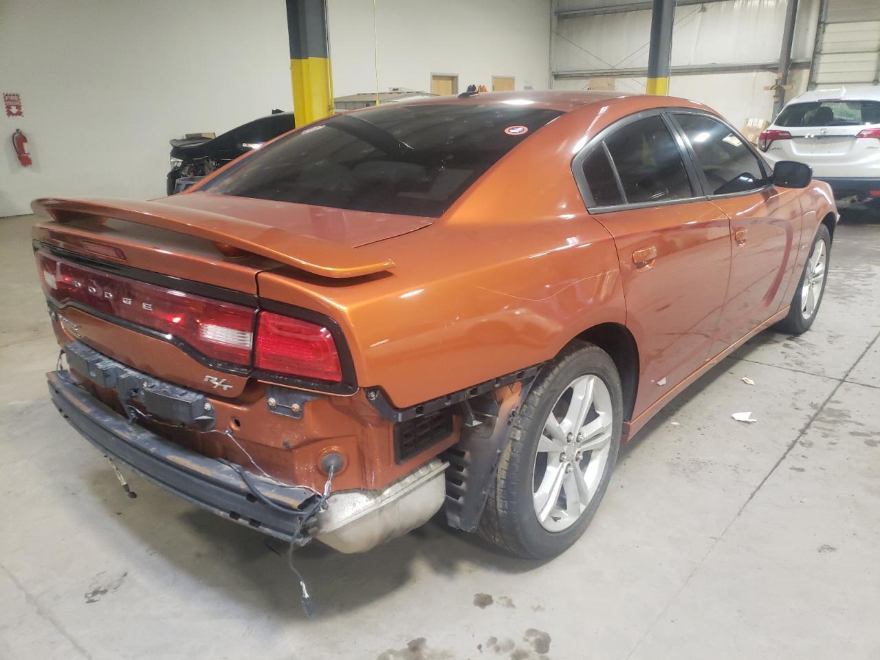 Photo 4 from auction – 2011 DODGE CHARGER R/ with VIN 2B3CM5CT2BH555570