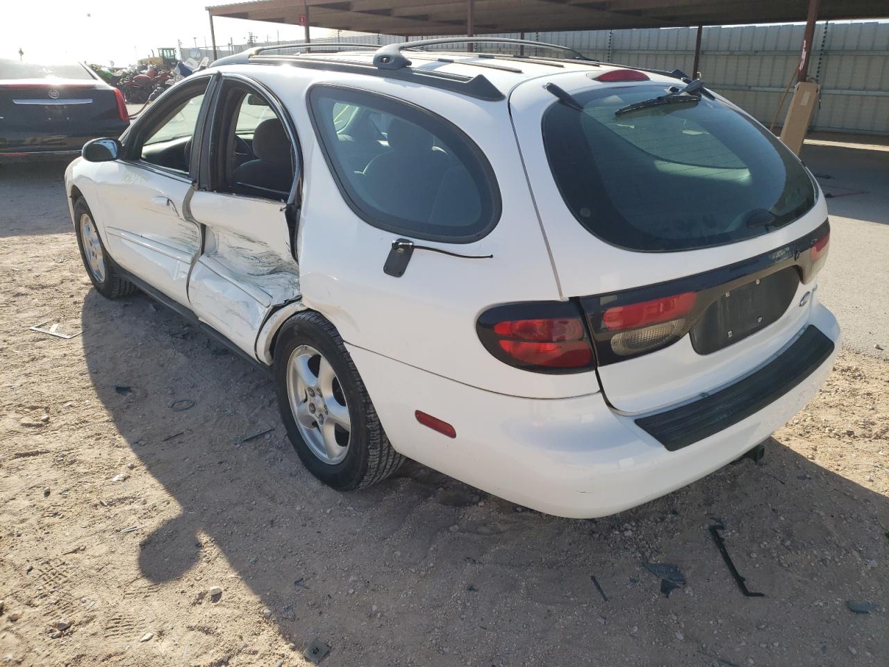 Photo 3 from auction – 2003 FORD TAURUS SE with VIN 1FAFP58U93A100659