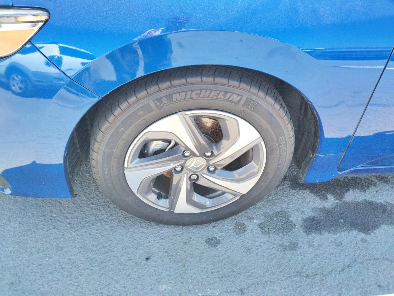 Photo 9 from auction – 2019 HONDA INSIGHT EX with VIN 19XZE4F59KE021099