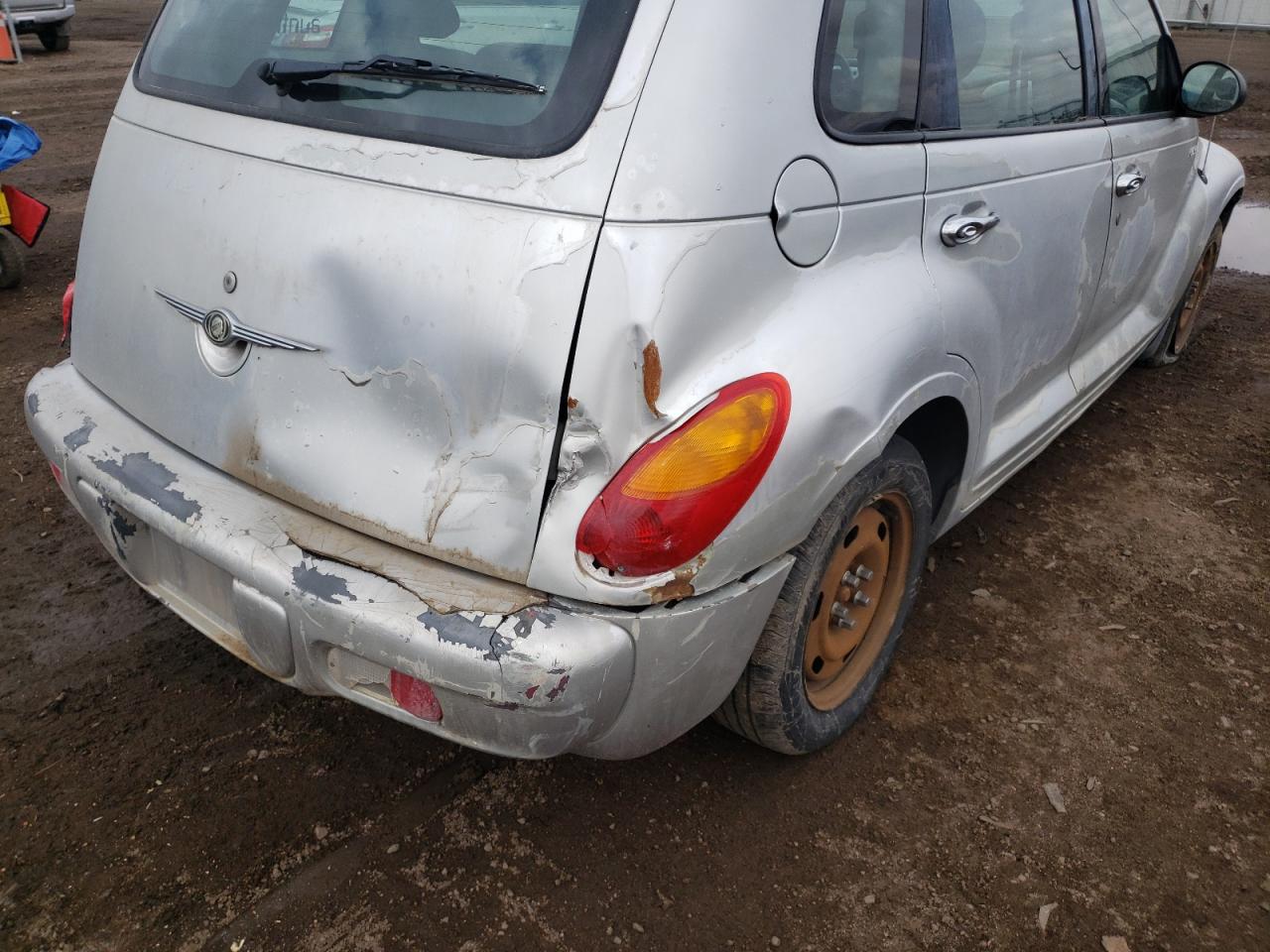 Photo 9 from auction – 2005 CHRYSLER PT CRUISER with VIN 3C4FY48B65T536106