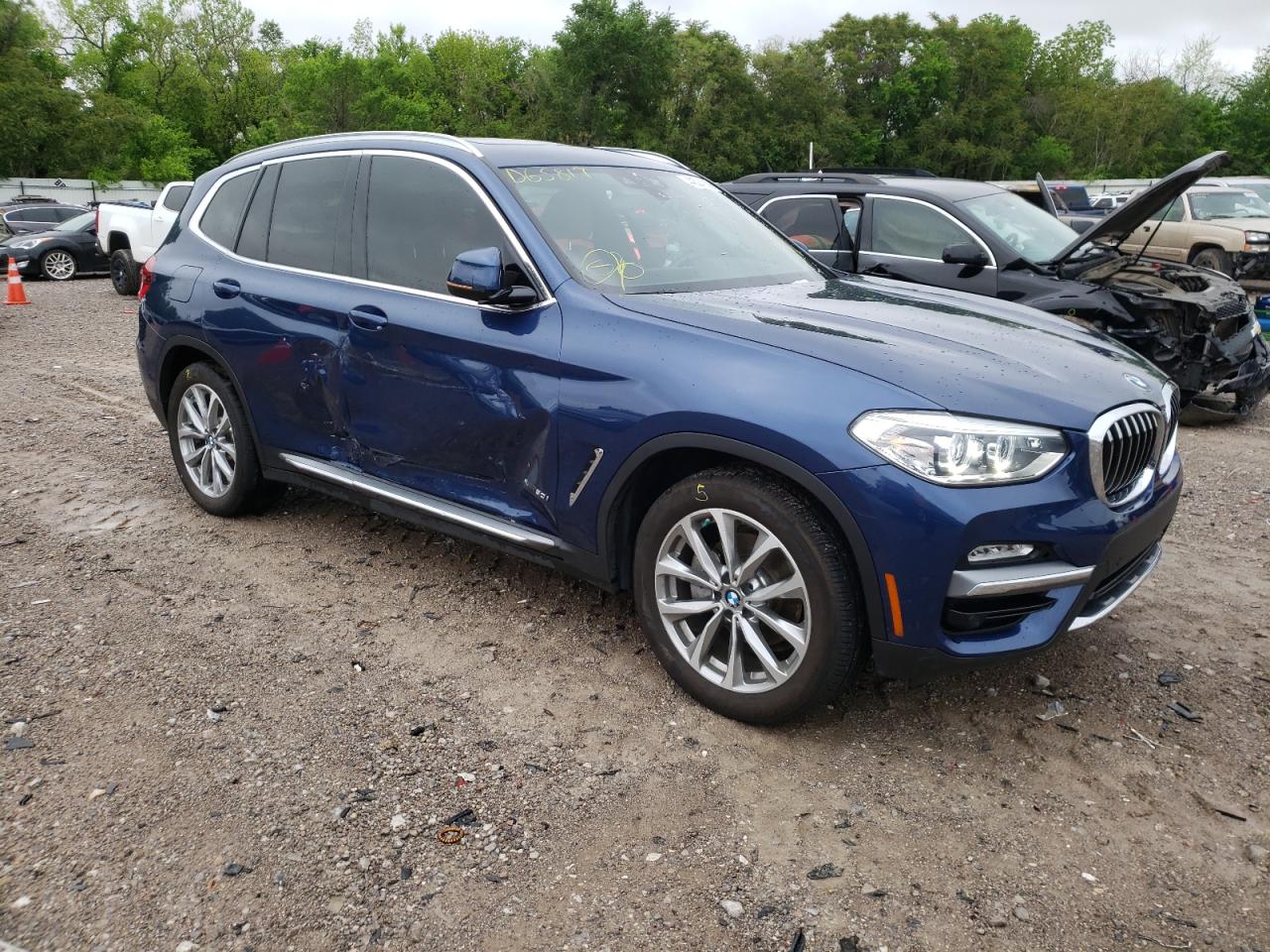 Photo 9 from auction – 2018 BMW X3 XDRIVE3 with VIN 5UXTR9C51JLD65819