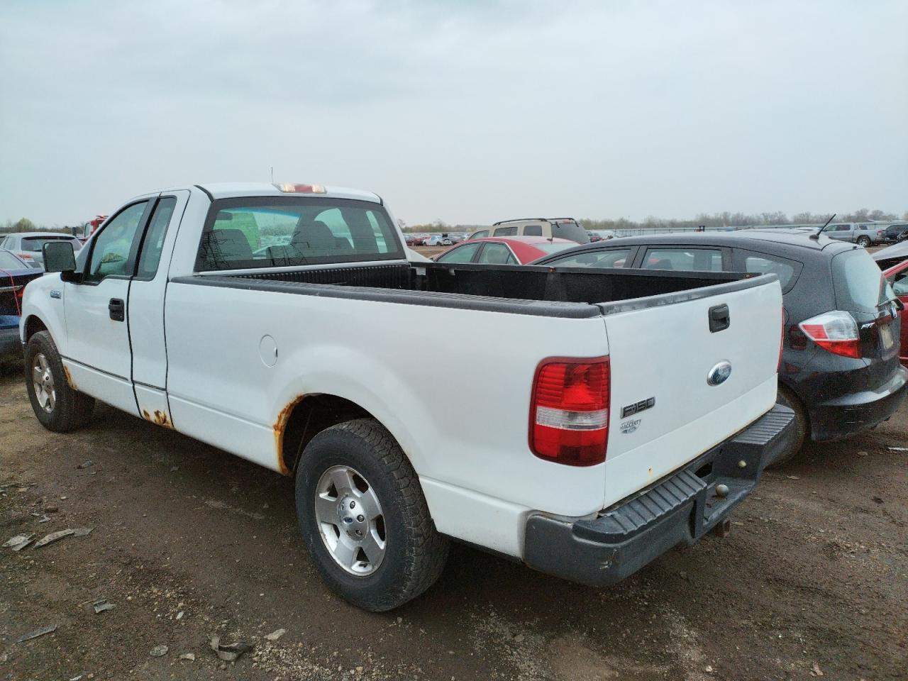 Zdjęcie 3 z aukcji – 2007 FORD F150 z VIN 1FTRF12W77KC02636