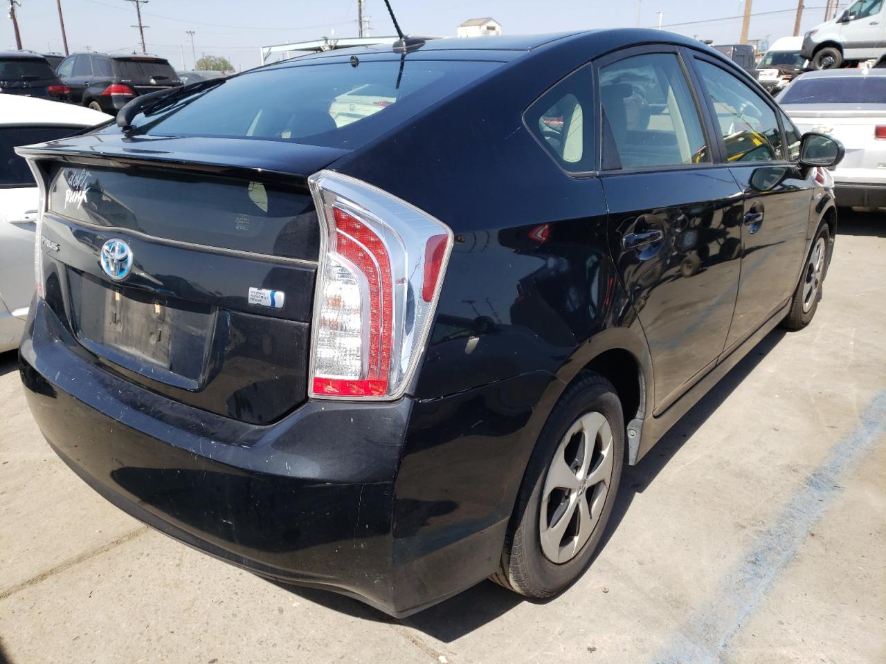 Photo 4 from auction – 2015 TOYOTA PRIUS with VIN JTDKN3DU8F0462680