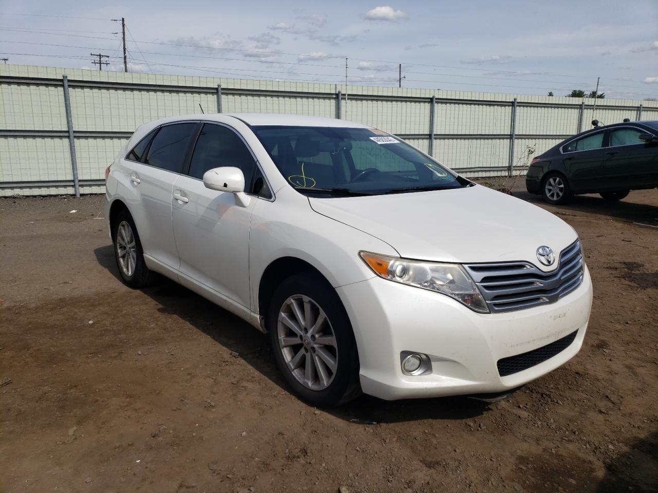 TOYOTA VENZA 2010 with VIN 4T3ZA3BB3AU035052 - Photo from auction