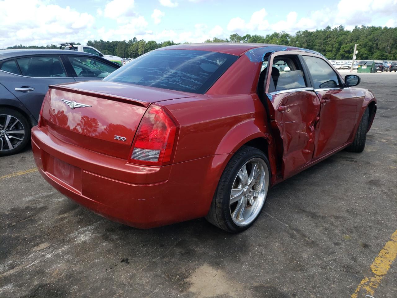 Photo 4 from auction – 2007 CHRYSLER 300 with VIN 2C3KA43R27H702399