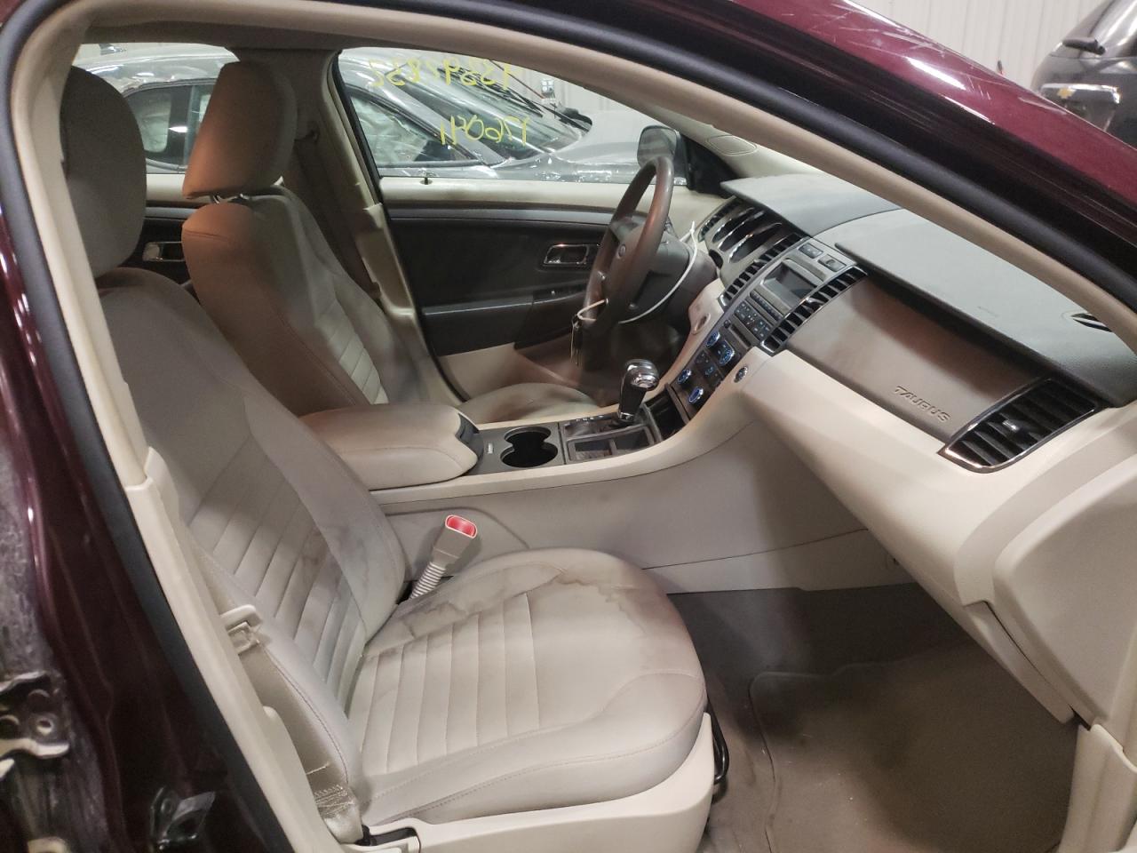 Фото 5 с аукциона – 2011 FORD TAURUS SE с VIN 1FAHP2DW8BG116054