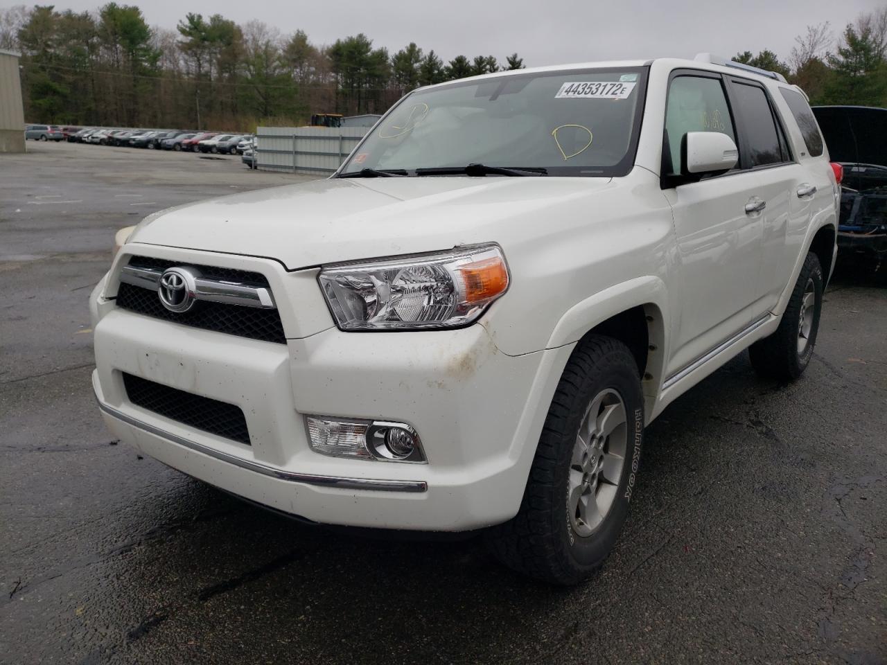 Photo 2 from auction – 2011 TOYOTA 4RUNNER SR with VIN JTEBU5JR5B5067833