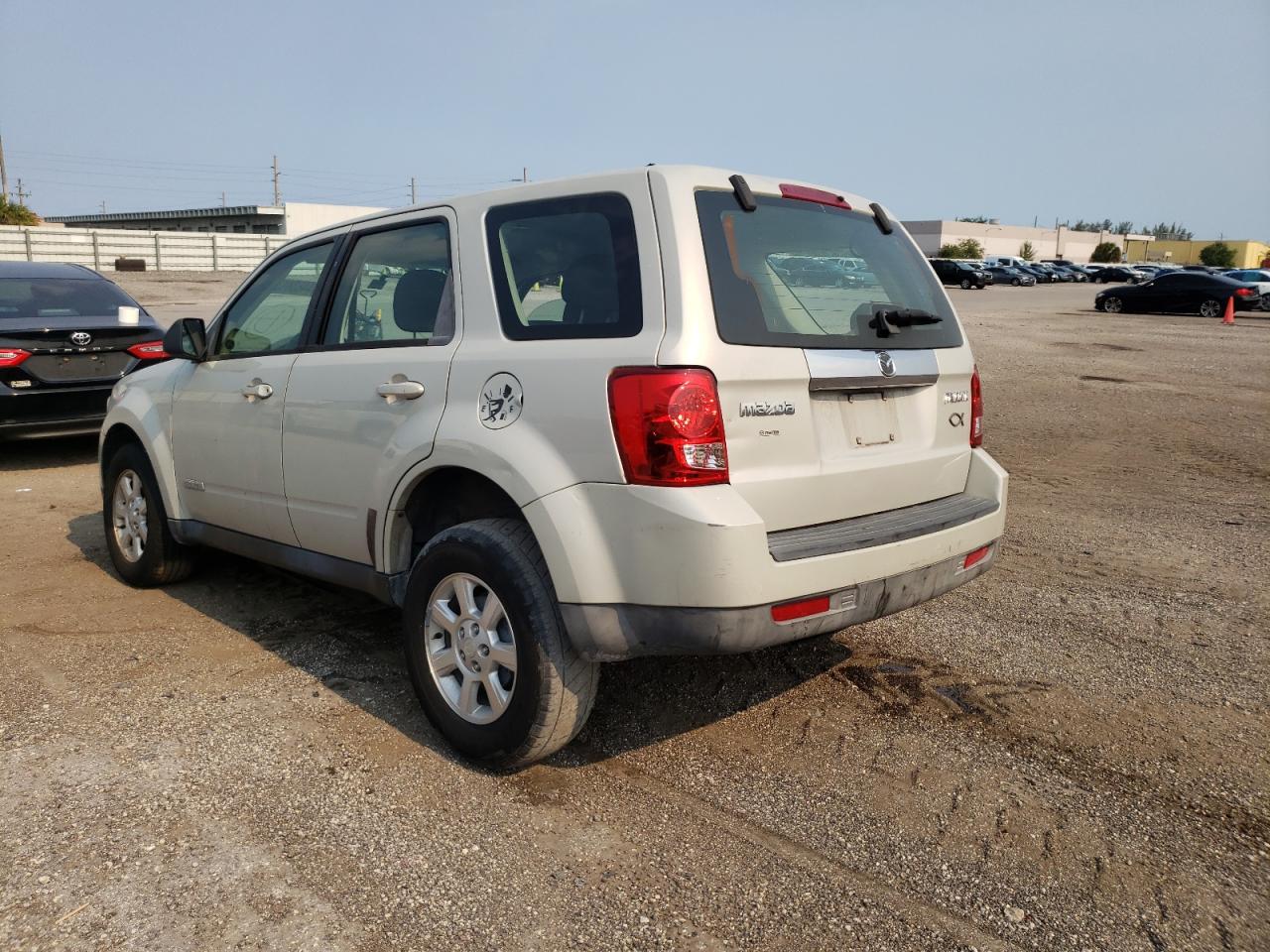 Photo 16 from auction – 2008 MAZDA TRIBUTE I with VIN 4F2CZ02Z78KM27173