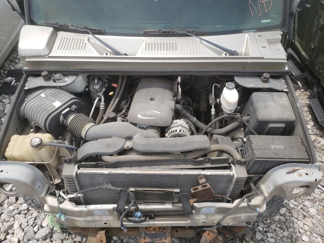 Photo 7 from auction – 2005 HUMMER H2 with VIN 5GRGN23U25H100358