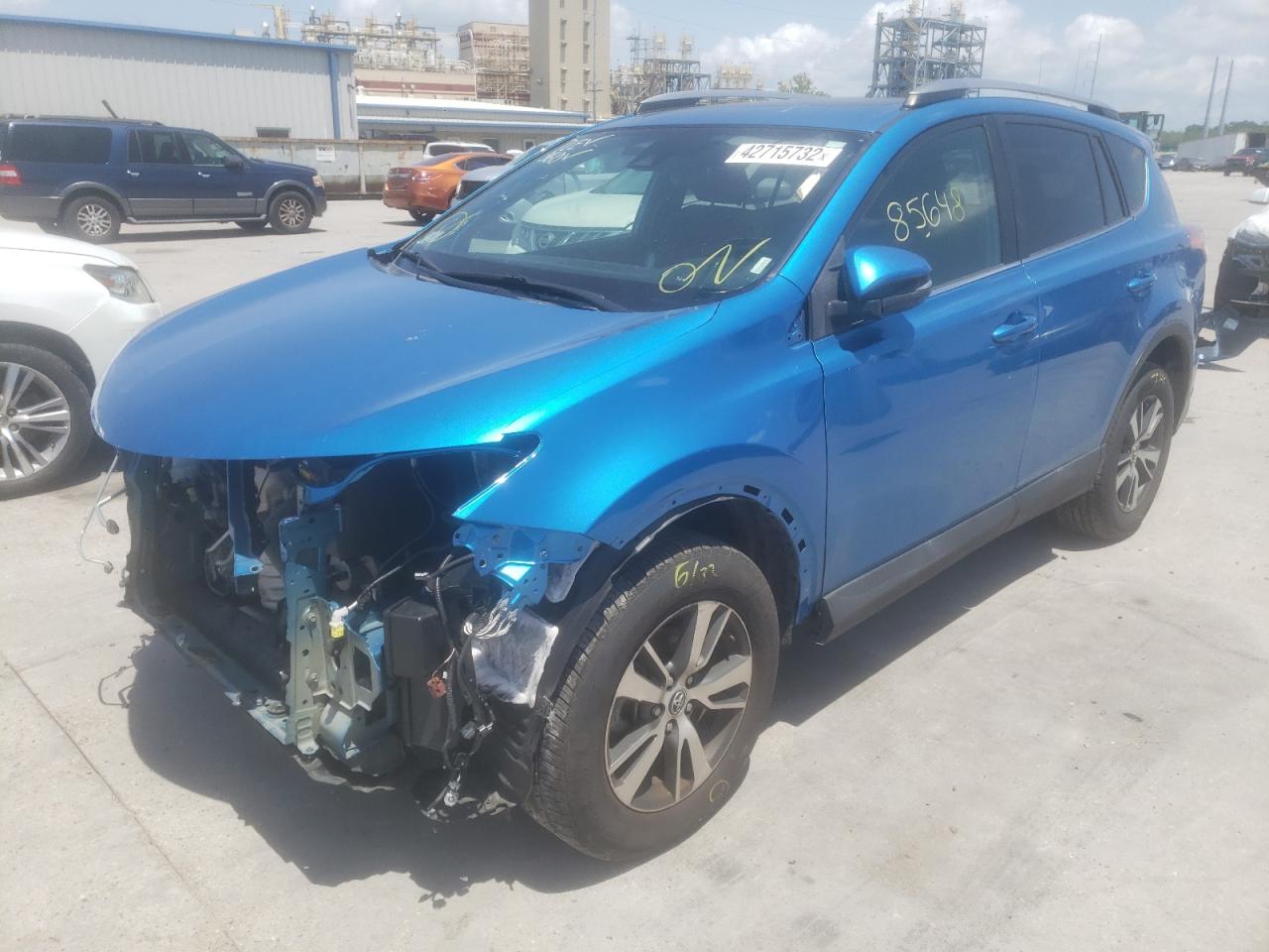 Photo 2 from auction – 2018 TOYOTA RAV4 ADVEN with VIN 2T3RFREV5JW791198