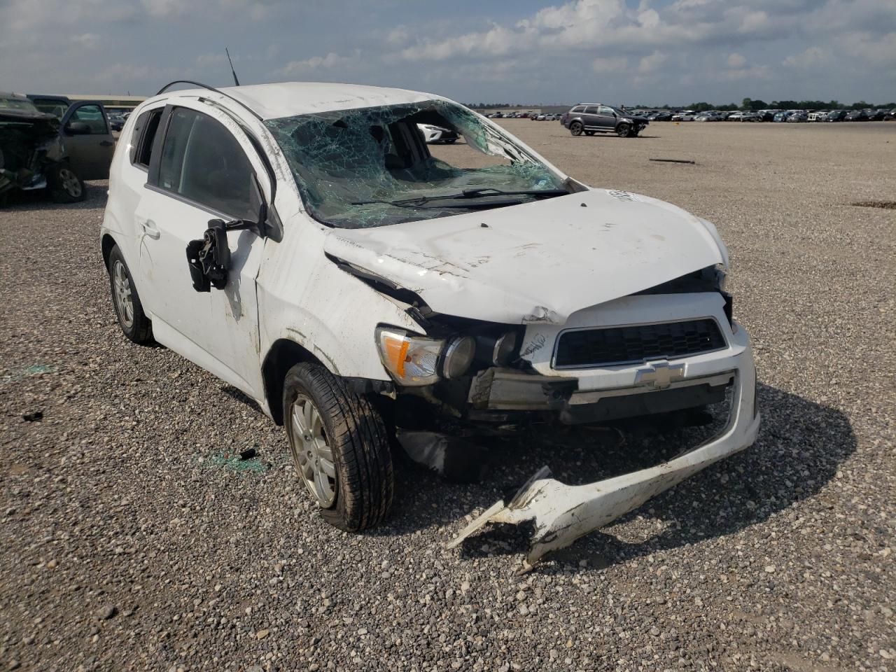 CHEVROLET SONIC LT 2014 with VIN 1G1JC6SH8E4187787 - Photo from auction