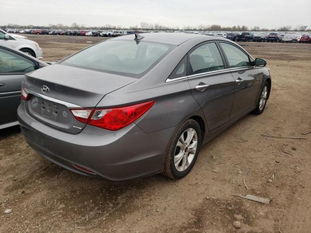 Photo 4 from auction – 2011 HYUNDAI SONATA with VIN 5NPEC4AC3BH025803