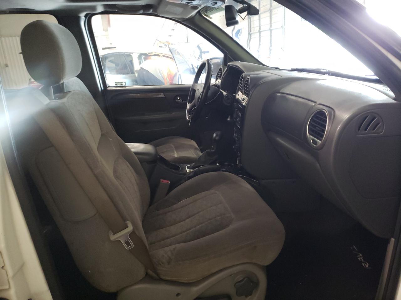 Photo 5 from auction – 2003 GMC ENVOY XL with VIN 1GKET16S836230936