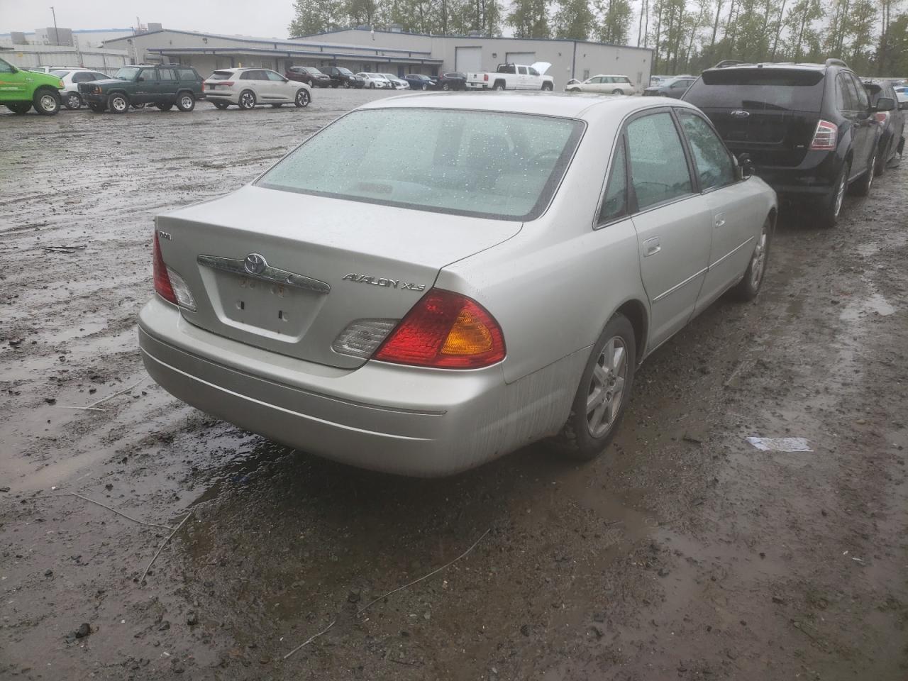 Photo 4 from auction – 2000 TOYOTA AVALON XL with VIN 4T1BF28B7YU036020