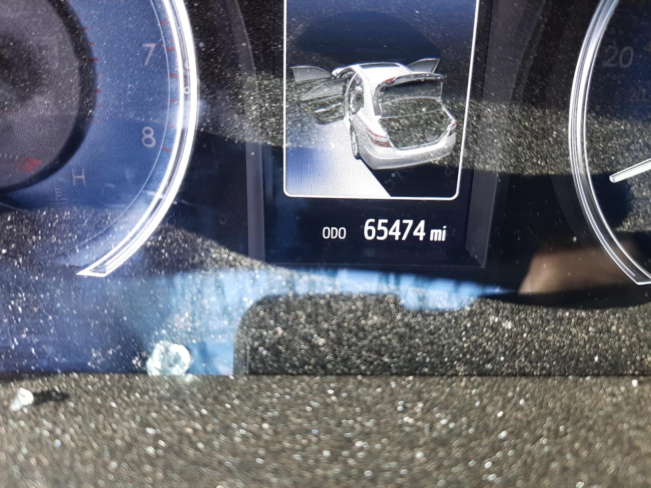 Photo 8 from auction – 2016 TOYOTA CAMRY LE with VIN 4T4BF1FK0GR576956
