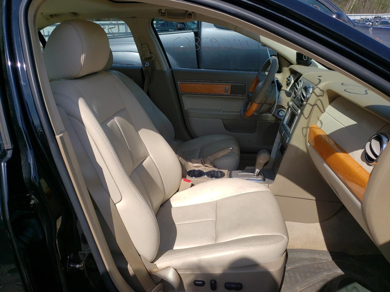 Photo 5 from auction – 2006 LINCOLN ZEPHYR with VIN 3LNHM26116R611971