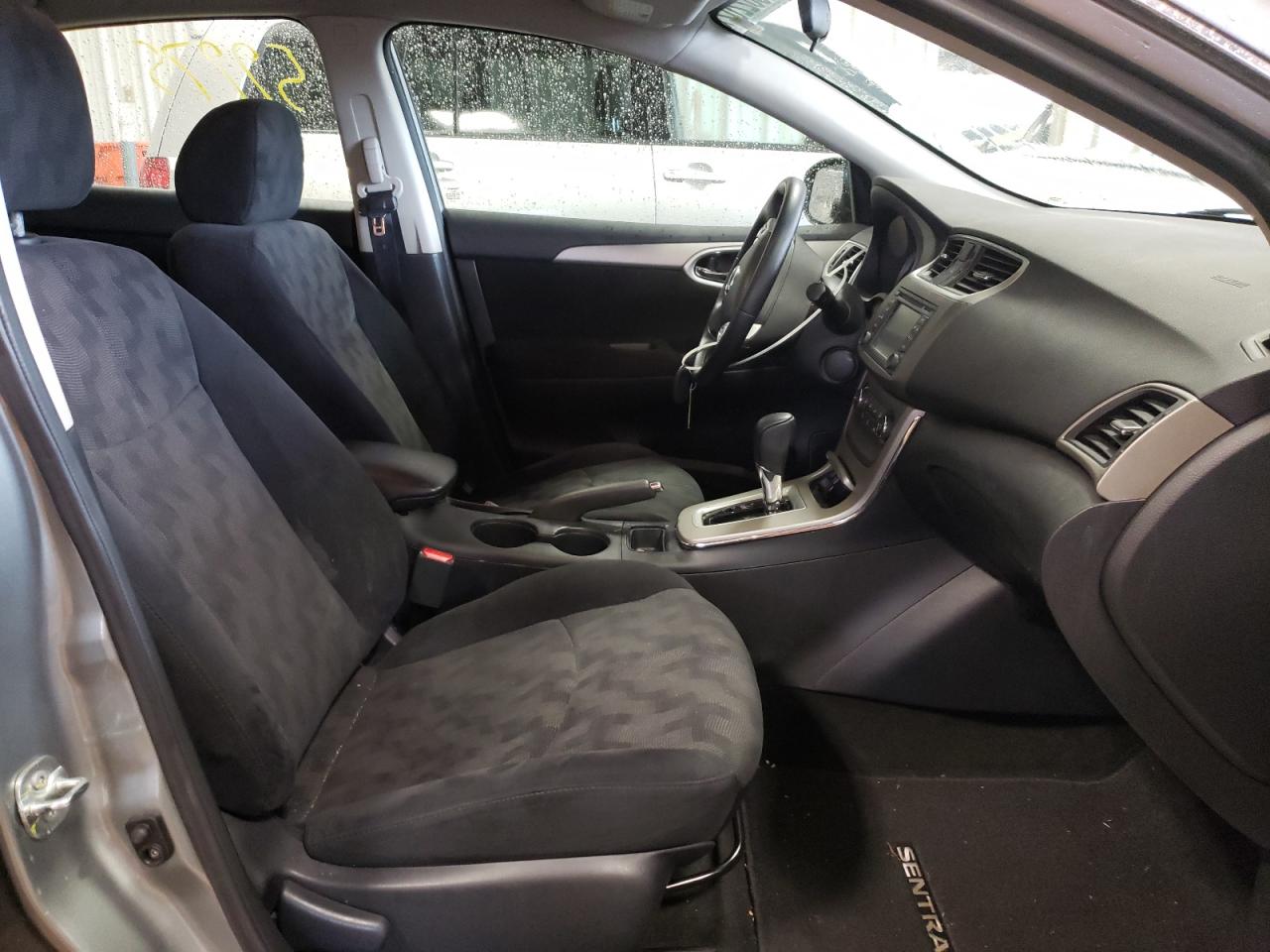 Photo 5 from auction – 2013 NISSAN SENTRA S with VIN 3N1AB7AP7DL786281