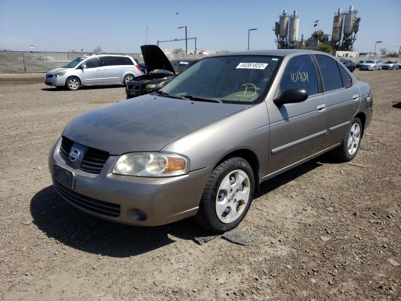 Photo 2 from auction – 2005 NISSAN SENTRA with VIN 3N1CB51D05L596729