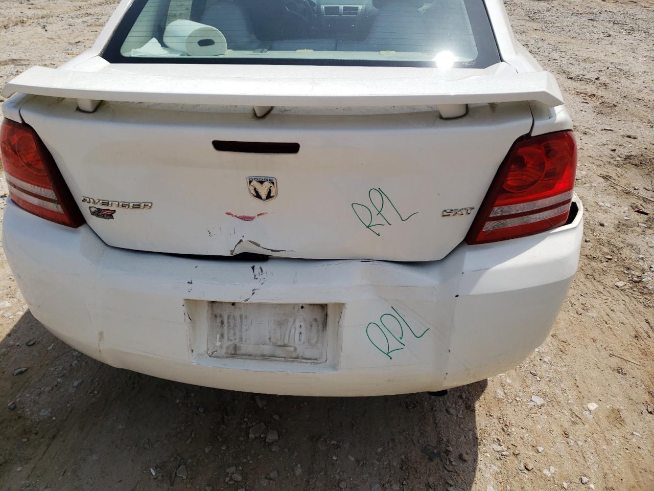 Photo 9 from auction – 2008 DODGE AVENGER SX with VIN 1B3LC56K78N130903