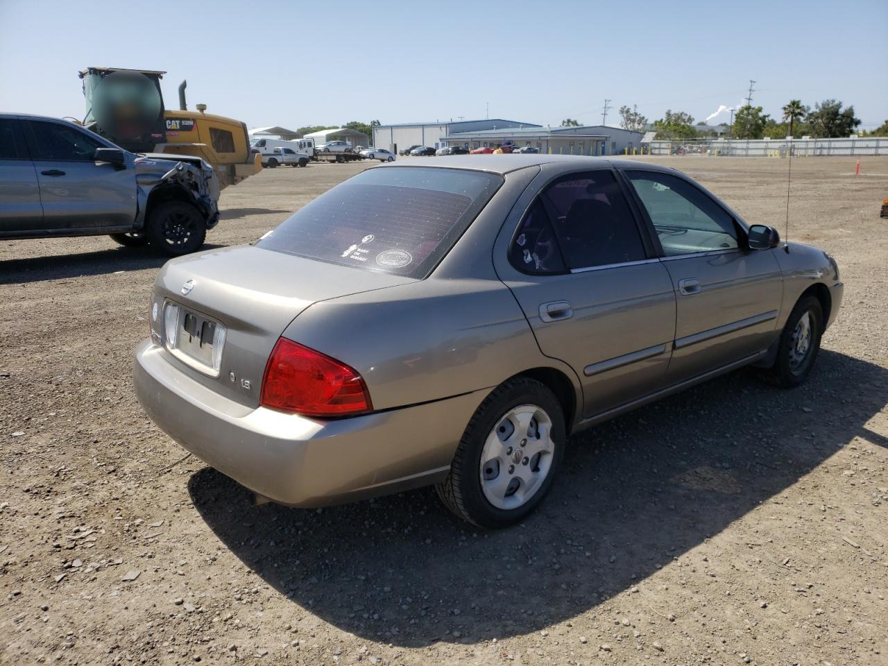 Photo 4 from auction – 2005 NISSAN SENTRA with VIN 3N1CB51D05L596729