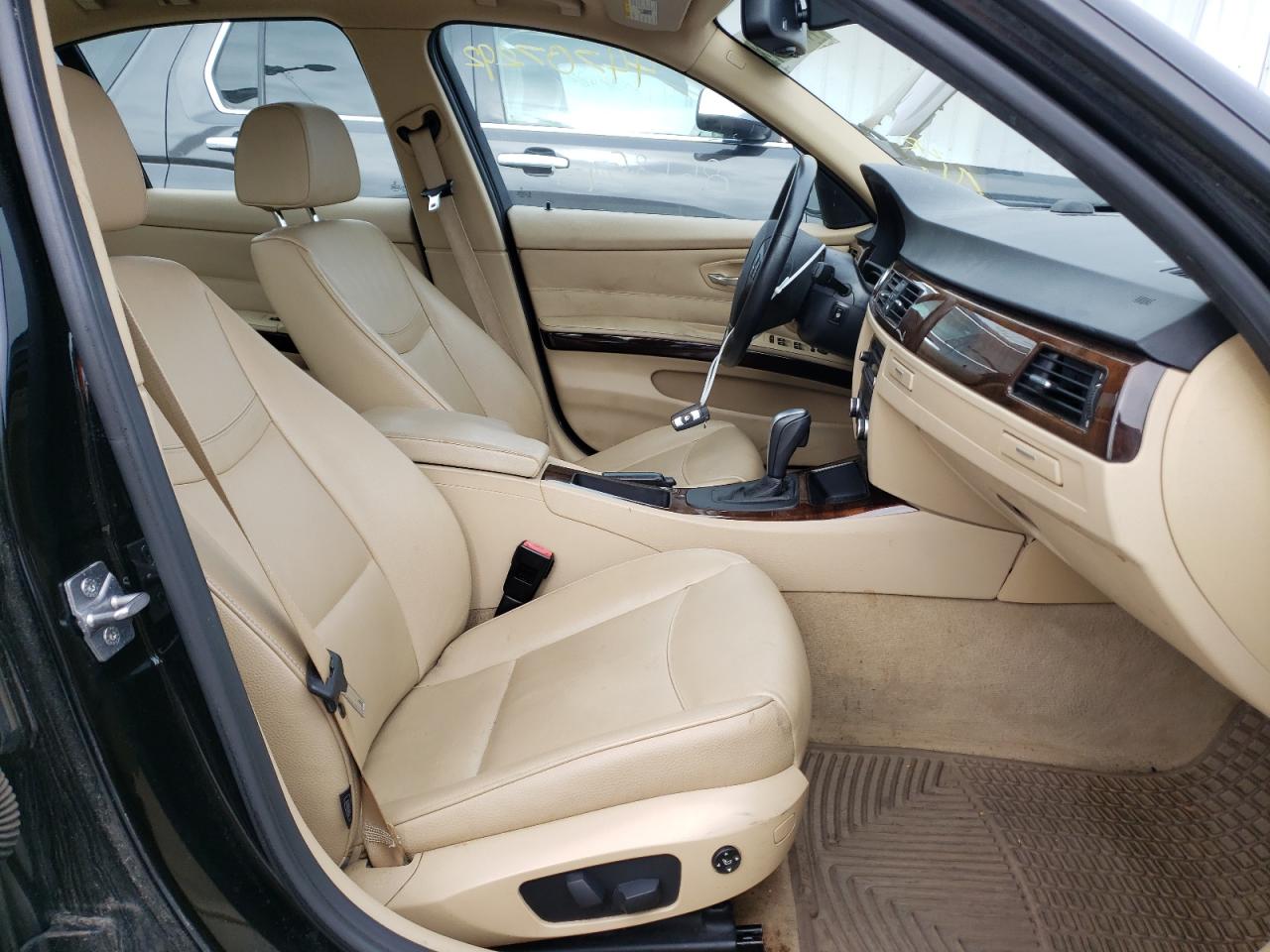 Photo 5 from auction – 2011 BMW 328 XI with VIN WBAPK7G58BNN69927