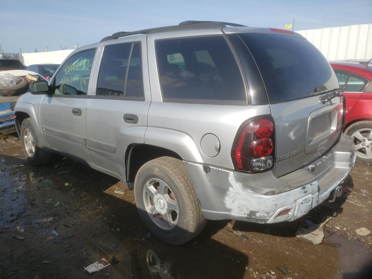 Photo 3 from auction – 2004 CHEVROLET TRAILBLAZE with VIN 1GNDS13S242402795