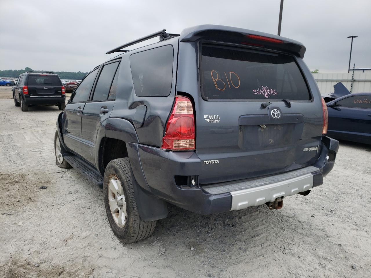 Photo 3 from auction – 2004 TOYOTA 4RUNNER SR with VIN JTEBU14R540023982